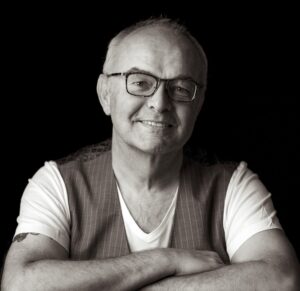 dirk_schneider-large-cropped-300x291